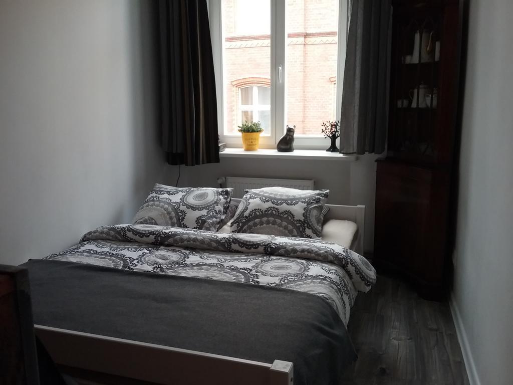 Pod Witrazem Apartment Torun Exterior photo